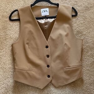 Zara Beige Tailored Lined Vest. Size L. NWOT